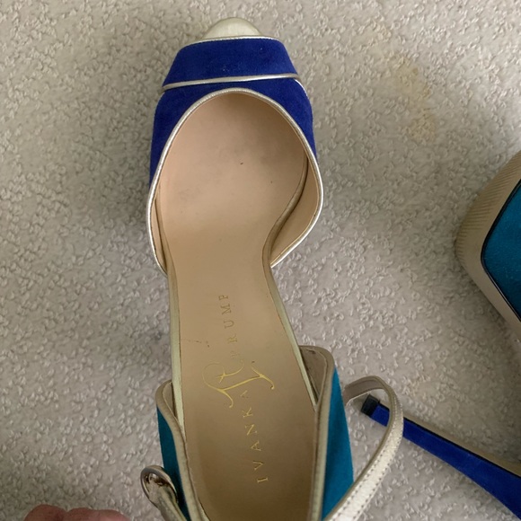 Shoes 👠 - Picture 2 of 5